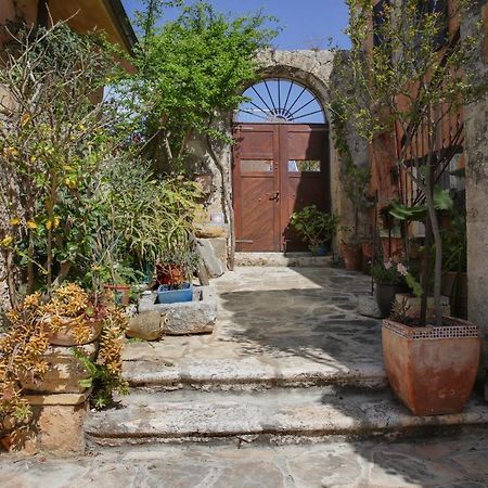Museum Hotel George Molfetas أرغوستولي المظهر الخارجي الصورة