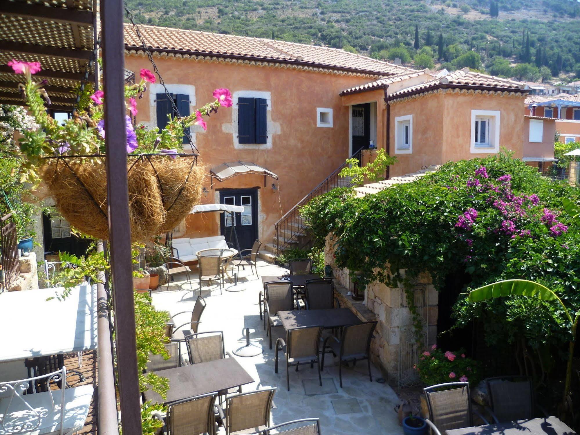Museum Hotel George Molfetas أرغوستولي المظهر الخارجي الصورة